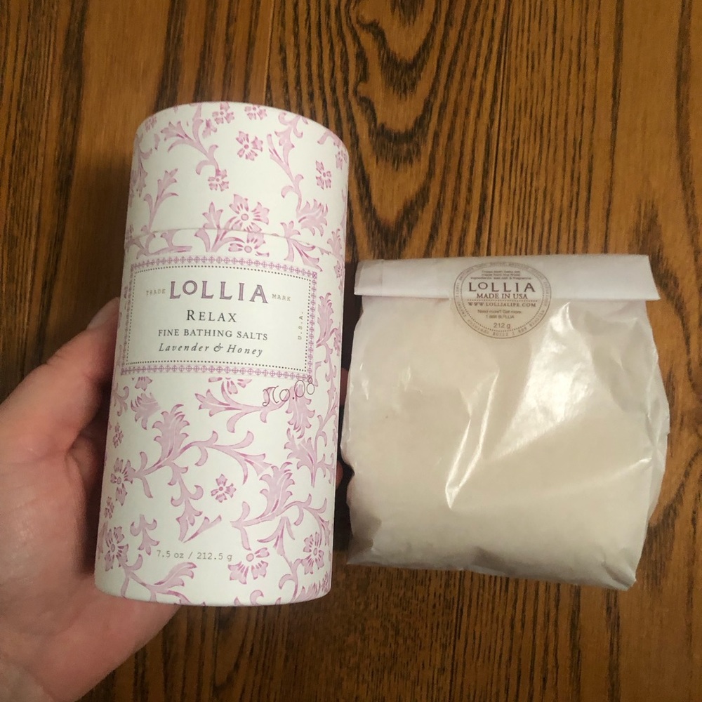 lollia relax fine bathing salt 7.5oz lavender and honey